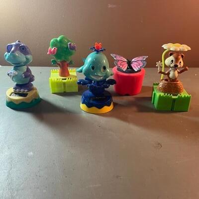Lot 96 - Solar Powered Toys