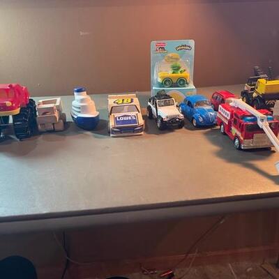 Lot 98 - Toy Cars