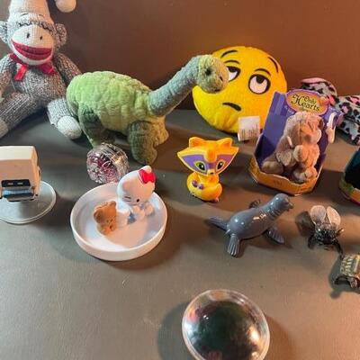 Lot 103 - toys, Mario, Gumby