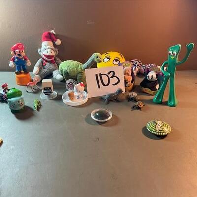Lot 103 - toys, Mario, Gumby