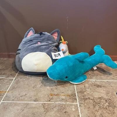 Lot 109- Stuffies
