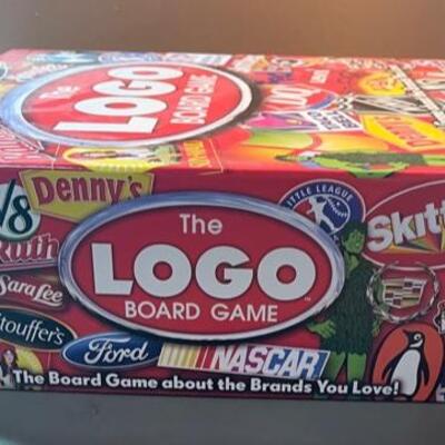 Lot 116 - The Logo Board Game