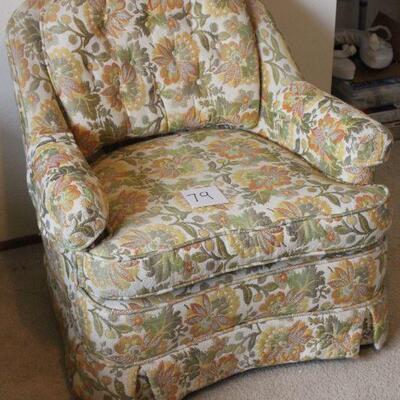 Lot 79 Vintage Floral Chair