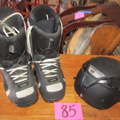 LOT 85  SNOWBOARDING BOOTS AND HELMET