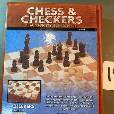Lot 153 - Chess and Checkers