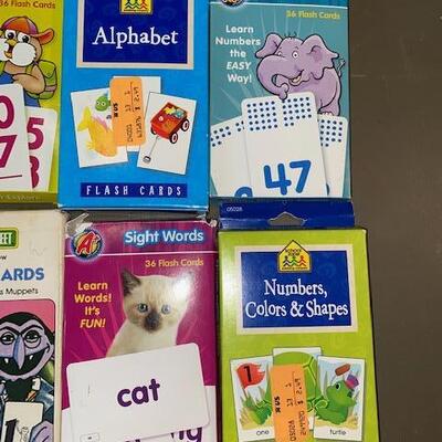 Lot 173 - Learning Cards 