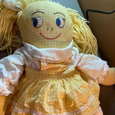 Lot 178 - 4 vintage handmade dolls