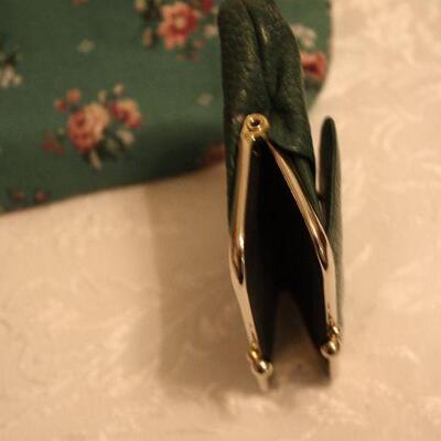 #20 Bags and wallets