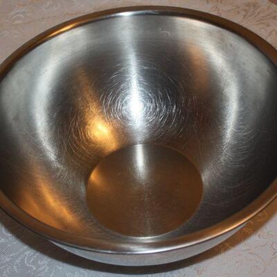 #24 Stainless Steel Mixing Bowls