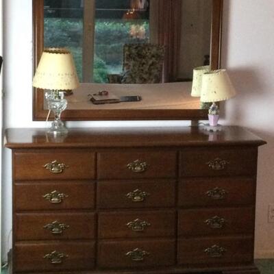 G-100 Vintage Young Hinkle Six Piece Cherry Bedroom Suite and Shelf