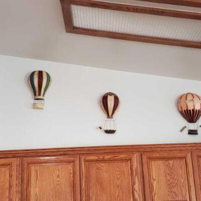 #2512 • 6 Hot Air Balloon Wall Decorations
