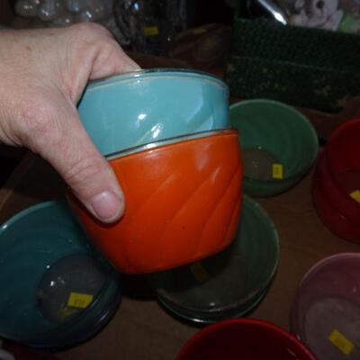 Vintage Colorful MCM Glass Bowls 