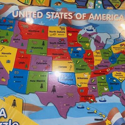 Lot 183 - Maps , map puzzles