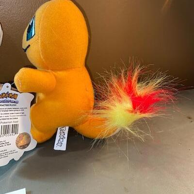 Lot 187 - Pokemon and Papa Murphy Plush 