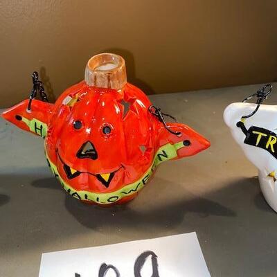Lot 189 - Halloween Lanterns