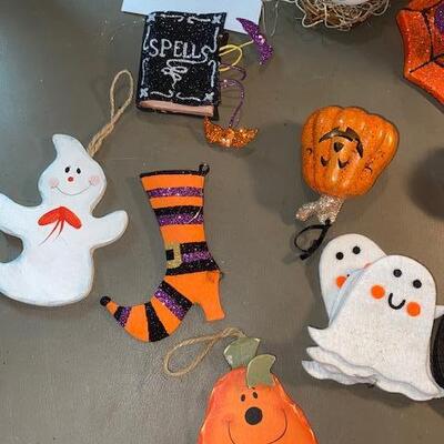 Lot 190 -  Halloween Misc. 
