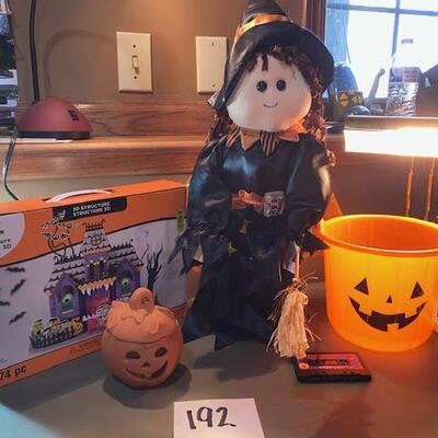 Lot 192 - Halloween Misc