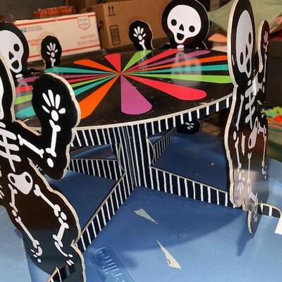 Lot 203 - Treat Stand and other misc