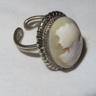 Silver Cameo Adjustable ring