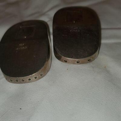 Salt and Pepper 950 marked