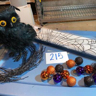 Lot 215 - Halloween Misc