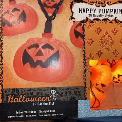 Lot 218 - Pumpkin Lights