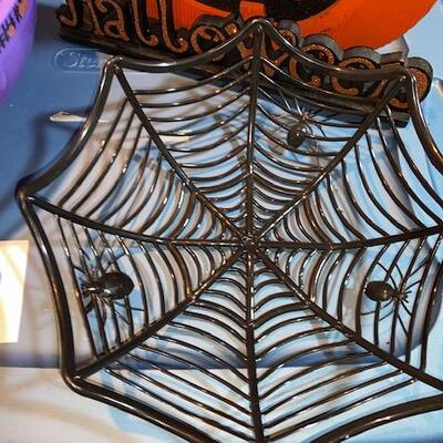 Lot 220 -  halloween misc