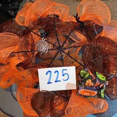 Lot 225 - Halloween Wreath