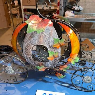 Lot 226 - Pumpkin Carriage