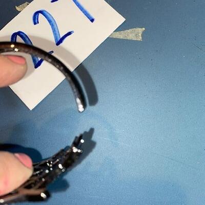 Lot 227 - Spider web bracelet