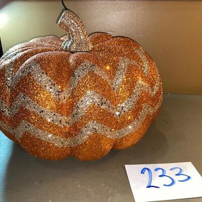 Lot 233 - Glitter Pumpkin
