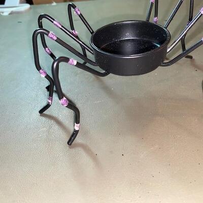 Lot 235 - Spider Lot