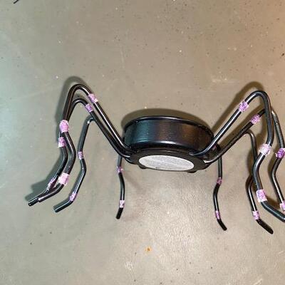 Lot 235 - Spider Lot