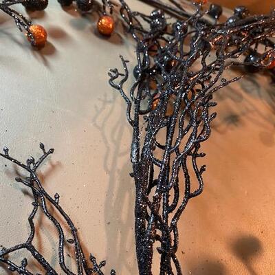 Lot 243 - Halloween Garlands