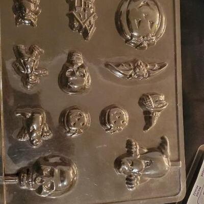 Lot 39:  Candy Molds