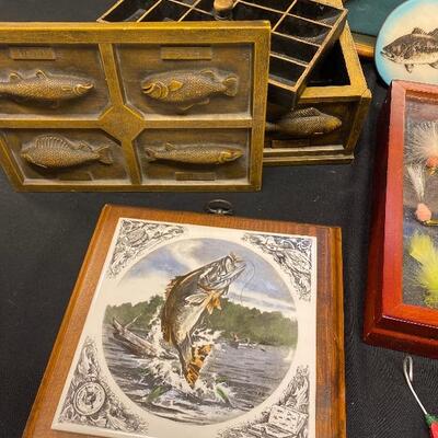 Lot 17: Fishermanâ€™s Decor