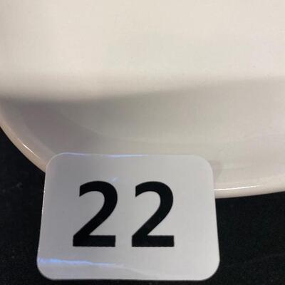 Lot 22: Halloween Dishes