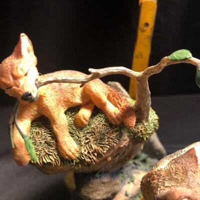 Danbury Mint - Nick Bibby - Wolf Collection - "Generations" L.E. Figurine