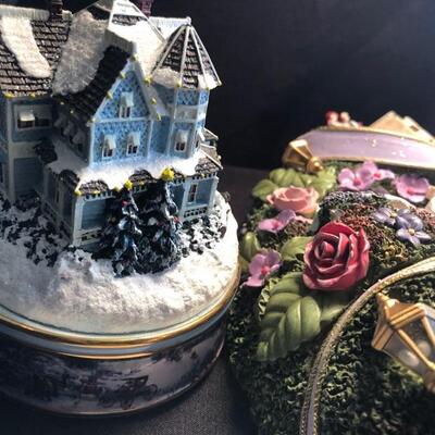 Thomas Kinkade Summer Village Wreath and A Holiday Gathering Music Box