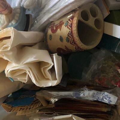 Over 475 Bathroom Items - Travel Lot 