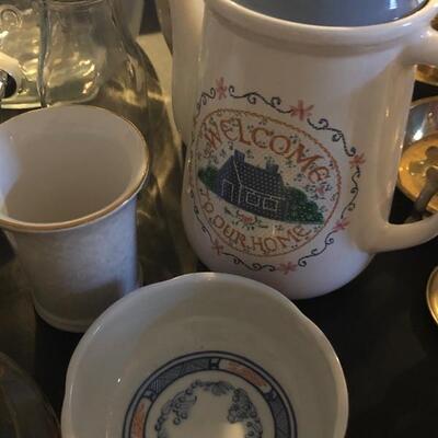 11 Random Kitchen and vintage Decorative items