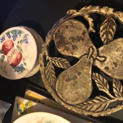 11 Fruit Decorative Household Items