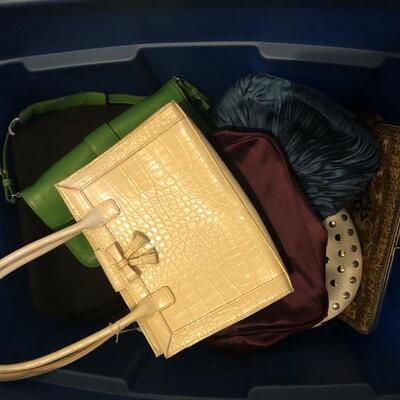 33 Purses, Handbags, & Clutches - Joan Rivers, Nine & CO, Liz Claiborne & More
