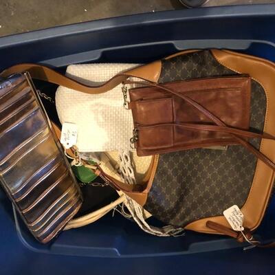 33 Purses, Handbags, & Clutches - Joan Rivers, Nine & CO, Liz Claiborne & More