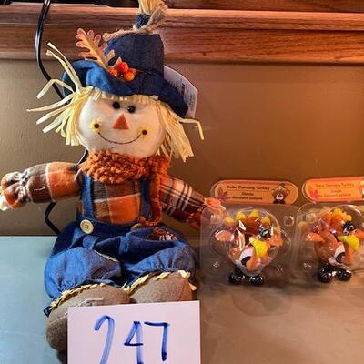 Lot 247 - Fall Decor