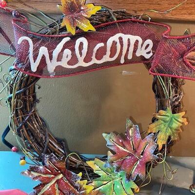 Lot 248 - Fall Decor
