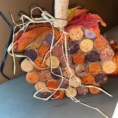 Lot 250 - Fall decor