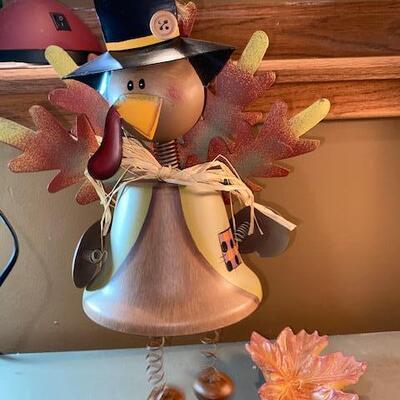 Lot 251 - fall decor