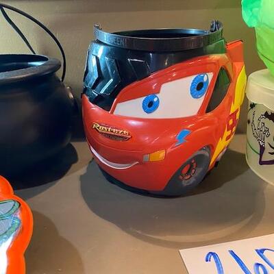 Lot 260 - halloween lot