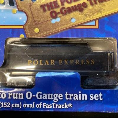 Lot 48: Lionels Polar Express train set